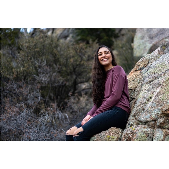 Meet your Posher, Bri! - Picture 3 of 3